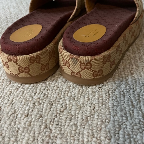 Gucci Platform Sandals - Picture 9 of 9